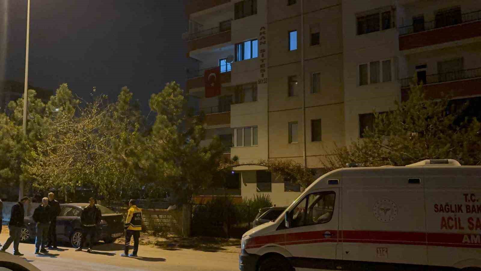 dusen ucaktaki sehitlerin sehadet haberi kayserideki ailelerine verildi 5