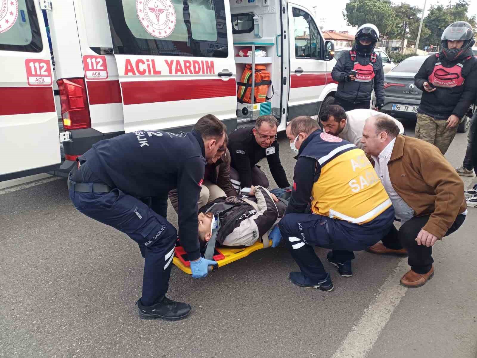 Duvara çarpan motokurye yaralandı 7 duvara carpan motokurye yaralandi 3 5cegBylf