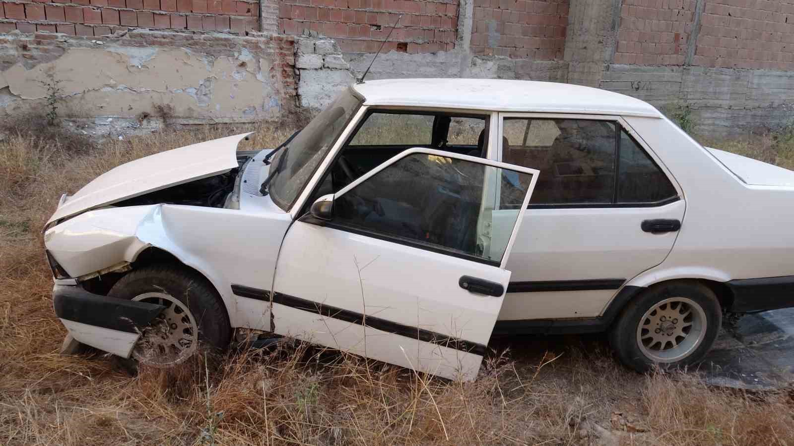 Duvara çarpan otomobilin sürücüsü kayıplara karıştı 7 duvara carpan otomobilin surucusu kayiplara karisti 3 wkY5PVW6