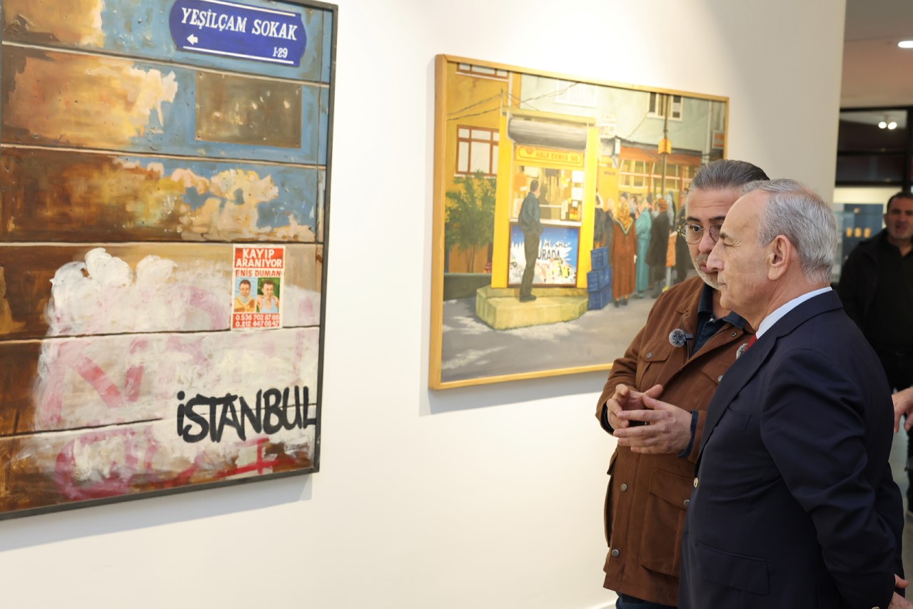 duvarlar sergisi kucukcekmecede sanatseverlerle bulustu 2 iWynBYAU