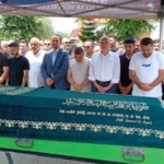 duzce-belediye-baskani-ozlunun-soforu-son-yolculuguna-ugurlandi-jcU6BPwu.jpg