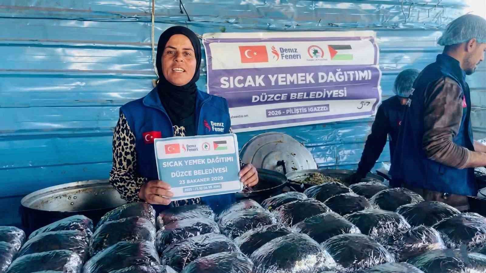 duzce belediyesi gazzede iftar sofrasi kurdu 2 kiayKHjb