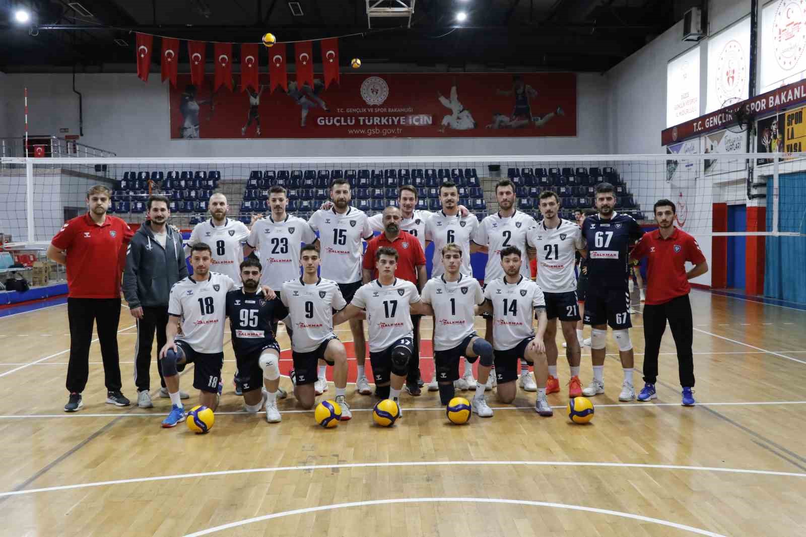 Düzce Belediyesi Spor Akademisi evinde Niksar Belediyespor’u 3-1 ile geçti 5 duzce belediyesi spor akademisi evinde niksar belediyesporu 3 1 ile gecti 1 sCJjcM7q