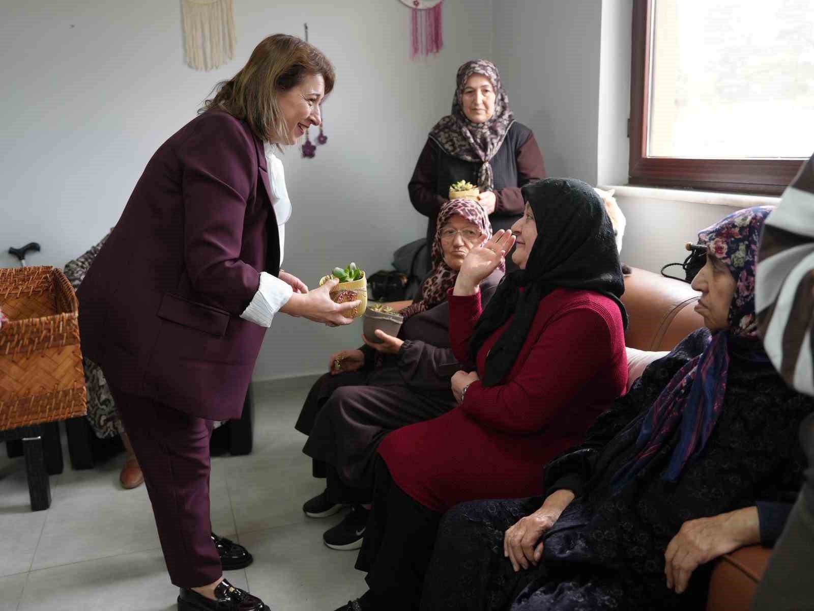 duzce belediyesi yaslilari yine unutmadi 2 rJ8YH76D
