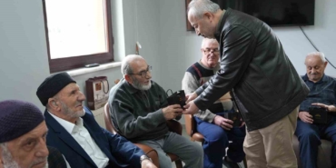 duzce-belediyesi-yaslilari-yine-unutmadi-47IfnsKh.jpg