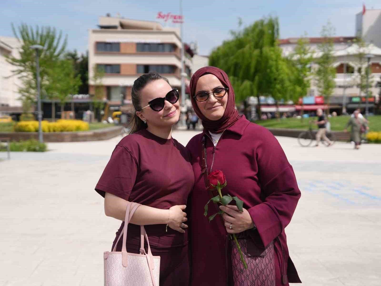duzce belediyesinden anneler gunune ozel duygusal video 5 ngb5VPPI