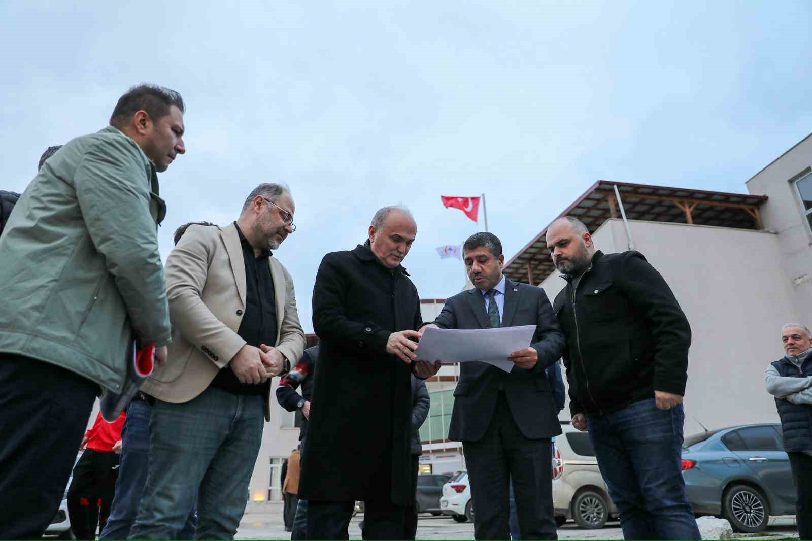 Düzce Belediyesi’nin spor yatırımları hız kesmiyor 6 duzce belediyesinin spor yatirimlari hiz kesmiyor 2 4EYrJ4aS