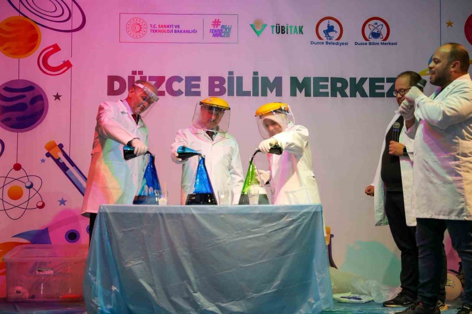 duzce bilim merkezini 27 bin 448 bilim meraklisini agirladi 2 SPPBOgOS