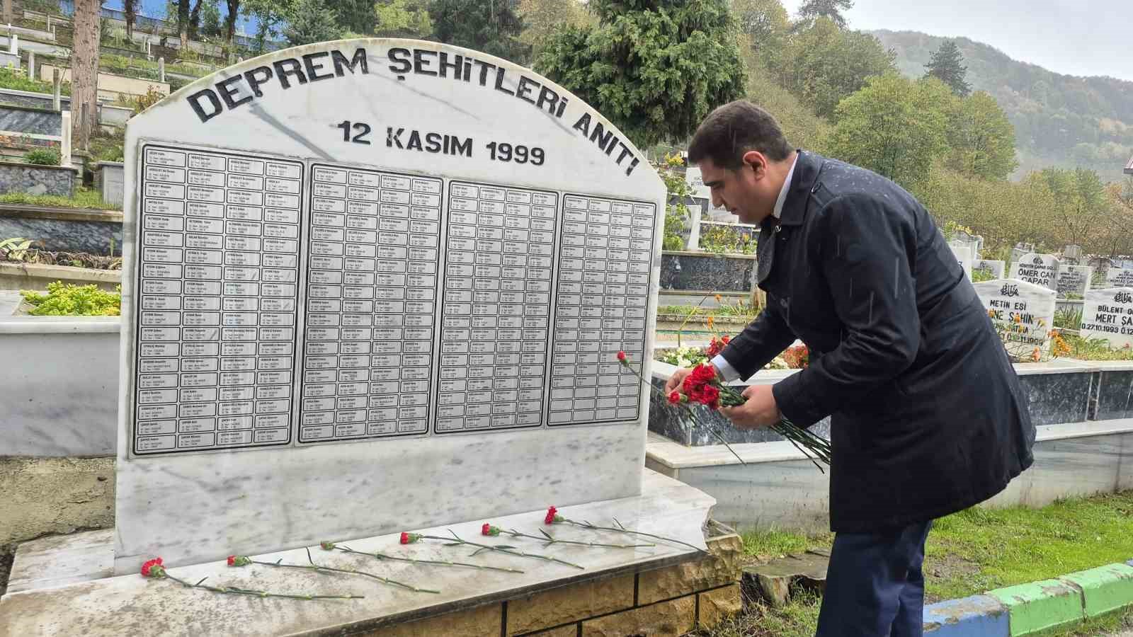 duzce depreminin 26 yilinda acilar hala taze 0 fwQIj1m4