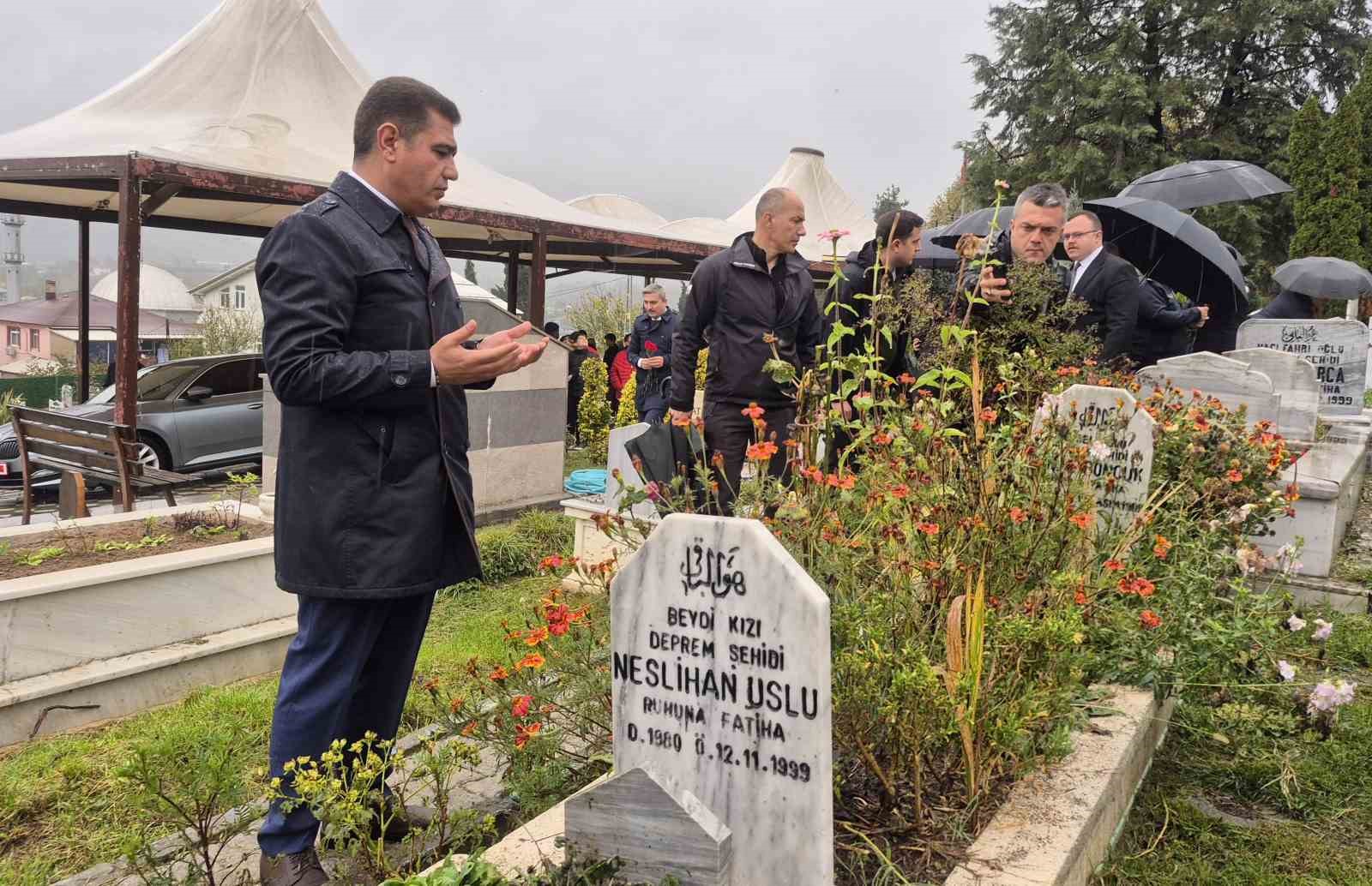 duzce depreminin 26 yilinda acilar hala taze 2