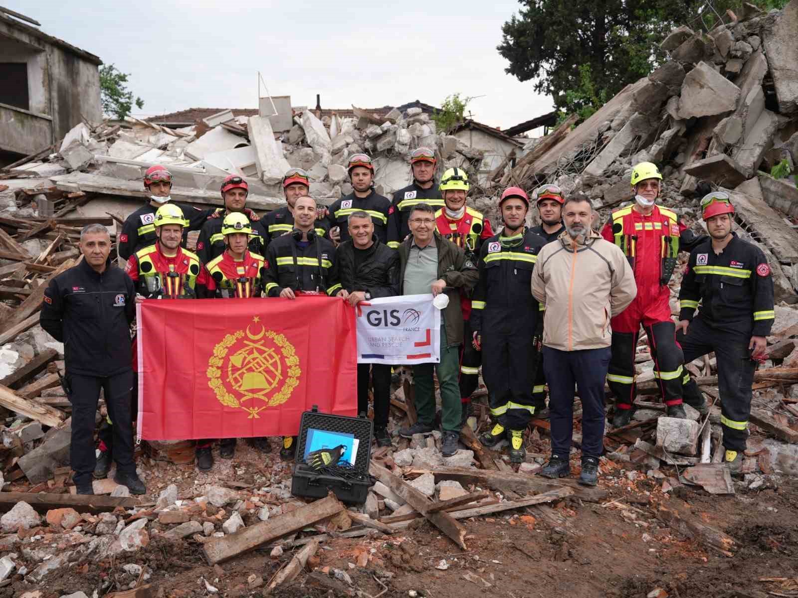 duzce itfaiyesine fransadan arama kurtarma destegi 0 wCk46ErK