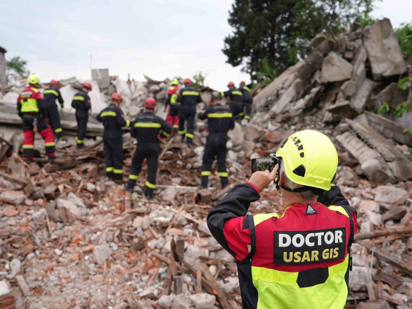 duzce itfaiyesine fransadan arama kurtarma destegi 1
