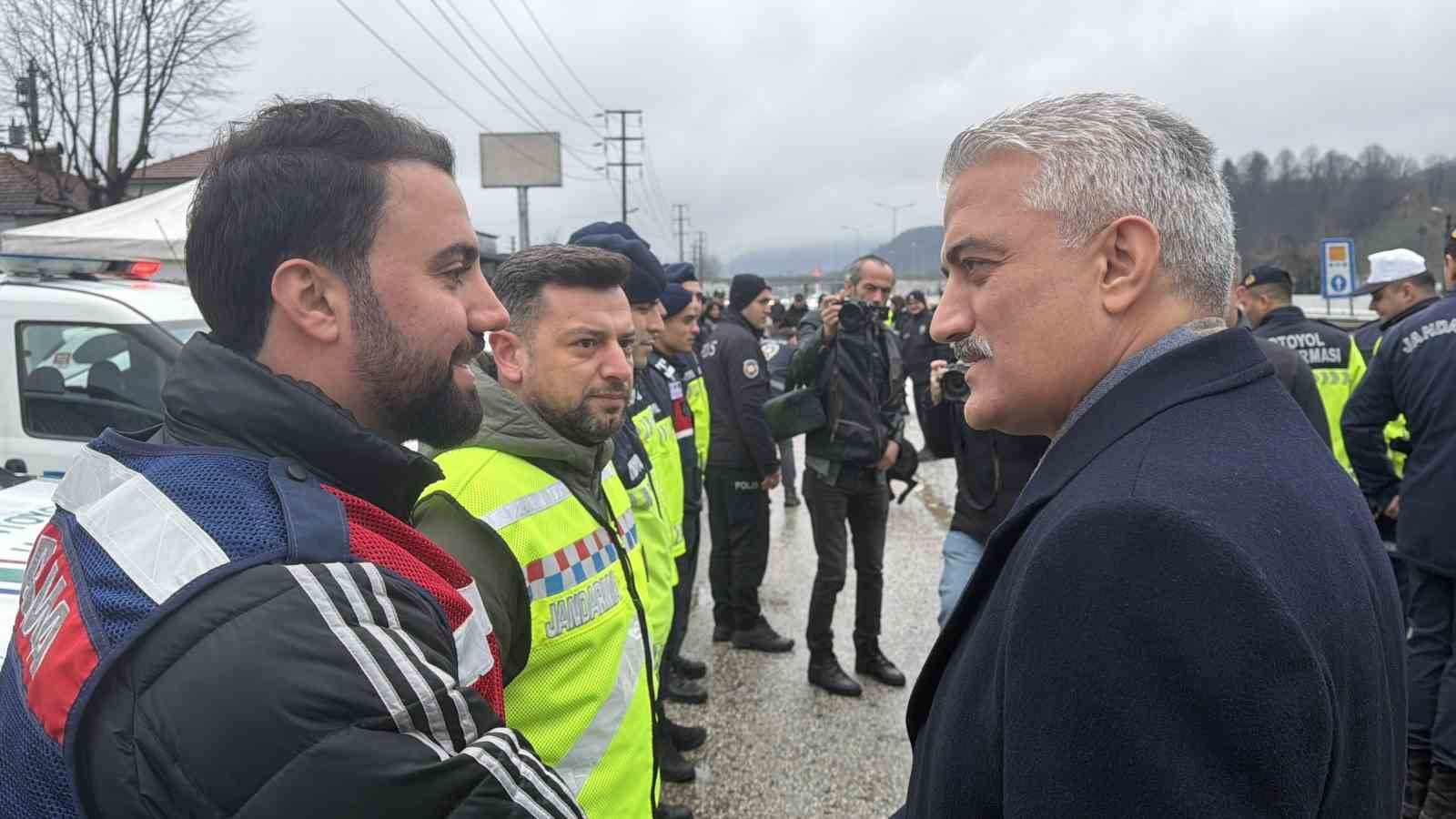 duzce valisinden suruculere vatandasina tuzak kuran bir bakis acimiz yok 1