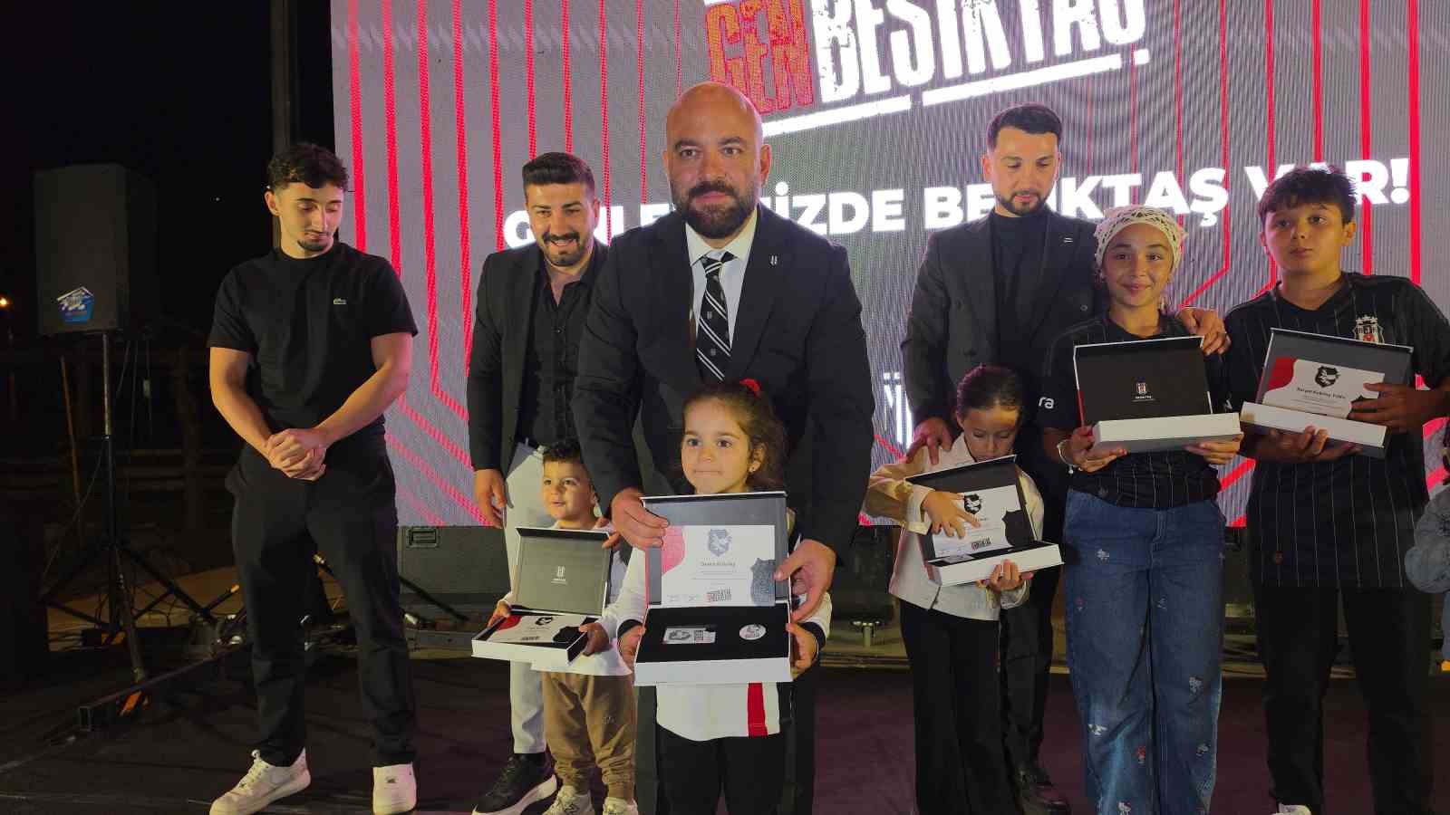 Düzce’de 100 çocuk GenBeşiktaş ailesine katıldı 4 duzcede 100 cocuk genbesiktas ailesine katildi 0 k8zGpIwD