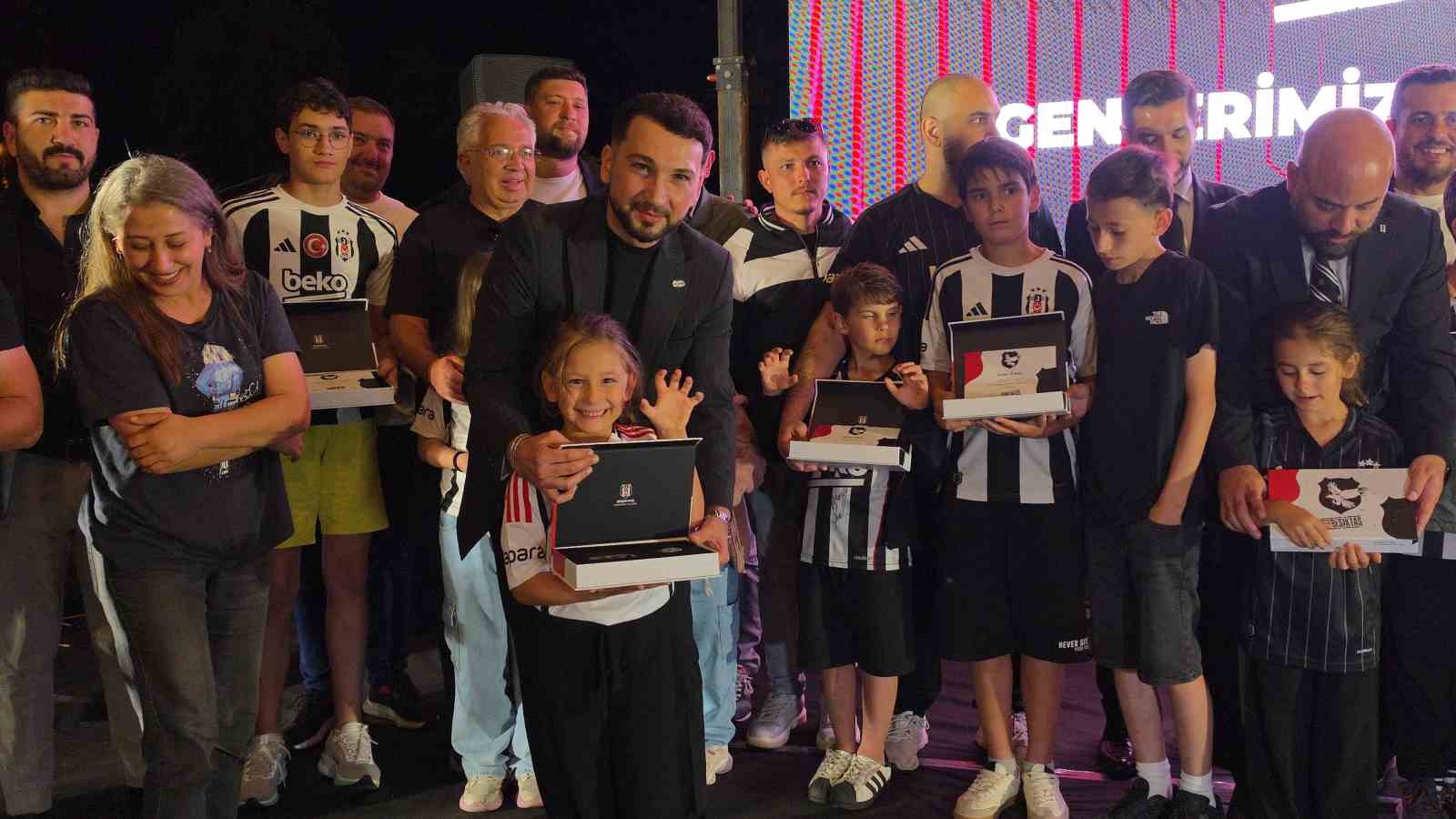 Düzce’de 100 çocuk GenBeşiktaş ailesine katıldı 6 duzcede 100 cocuk genbesiktas ailesine katildi 2