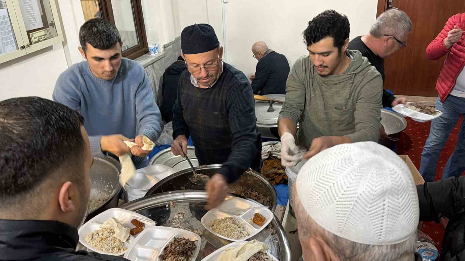 duzcede 117 yillik gelenek yasatiliyor 1 qeNYTtbF