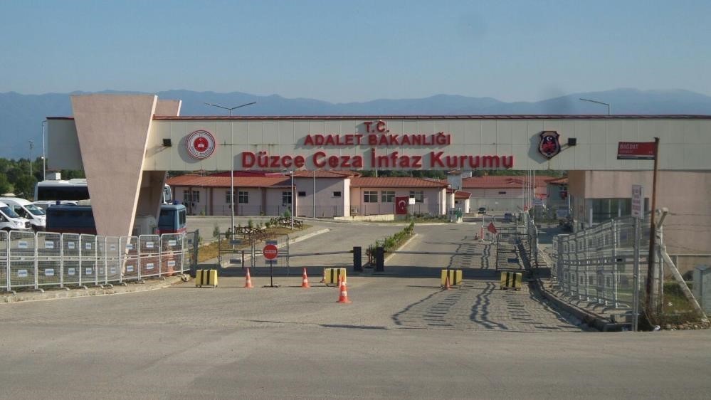 duzcede 24 bin kisi sorgulandi aranan 31 kisi tutuklandi 0 6Lv4RSvN
