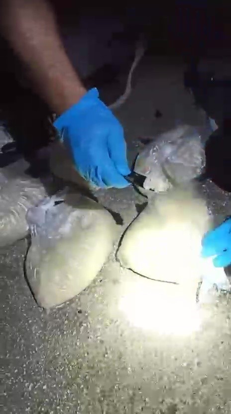 Düzce’de 5 kilo metamfetamin ele geçirildi 6 duzcede 5 kilo metamfetamin ele gecirildi 2 SLHCXjIf