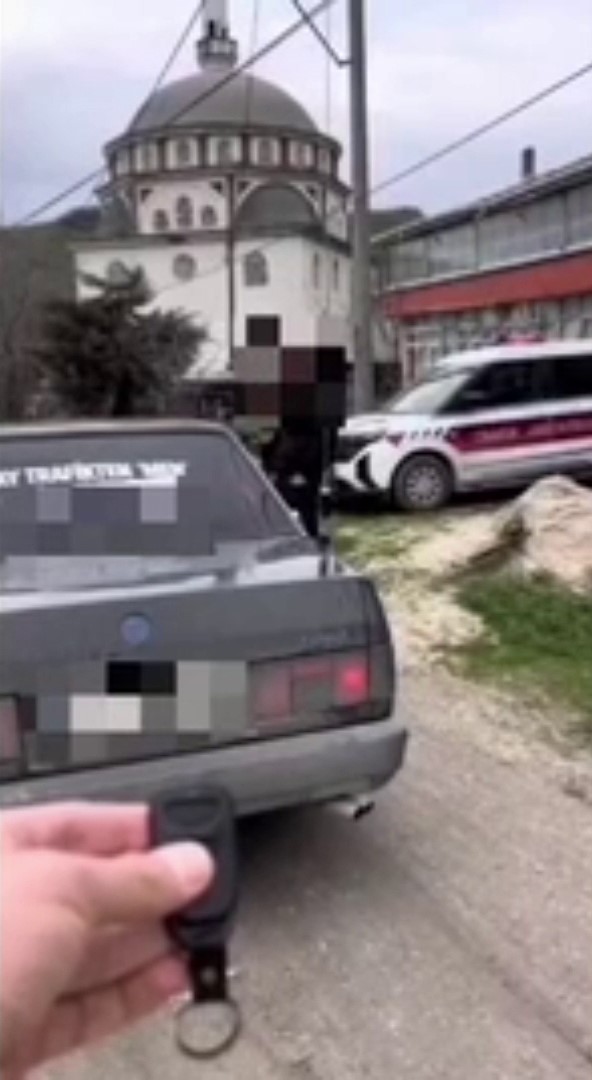duzcede abarti egzoz kullanan suruculere gecit yok 2 I8PZI4fq