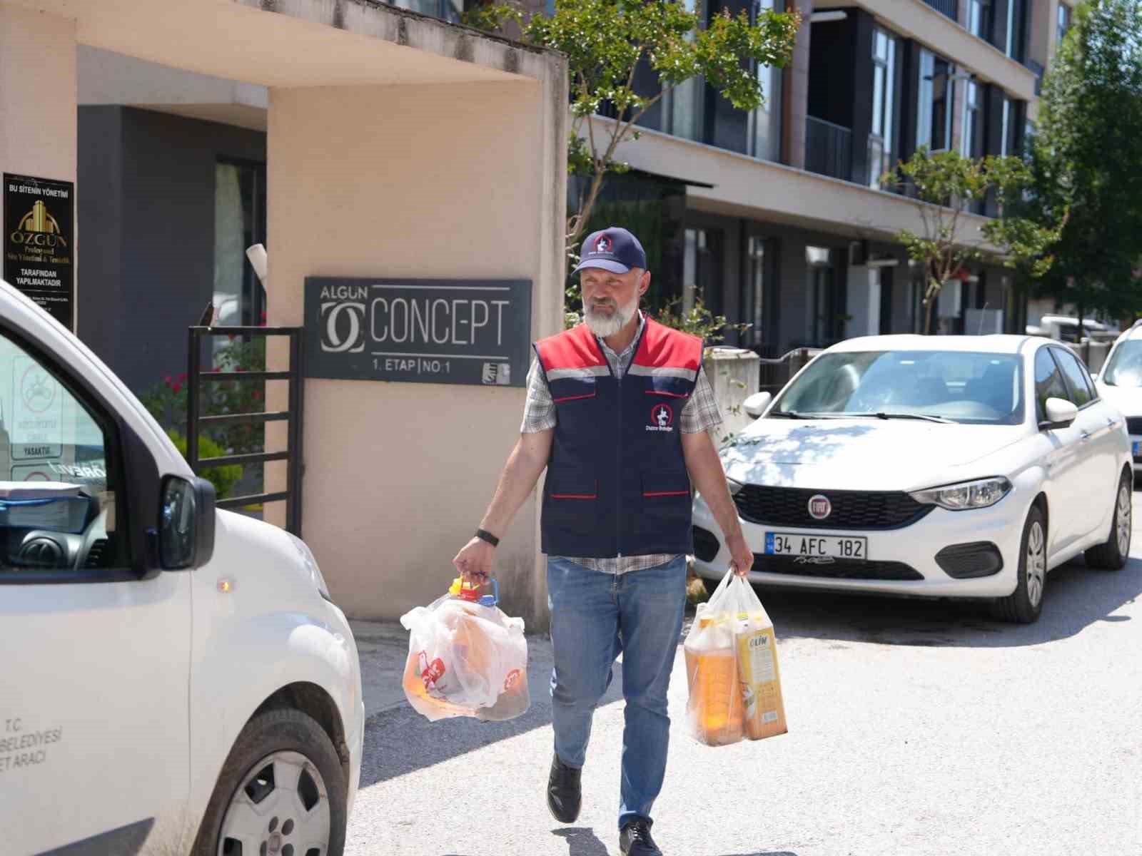 Düzce’de atık yağ kampanyasına katılanlara sıvı yağ hediyesi 5 duzcede atik yag kampanyasina katilanlara sivi yag hediyesi 1 mZXmzwp8