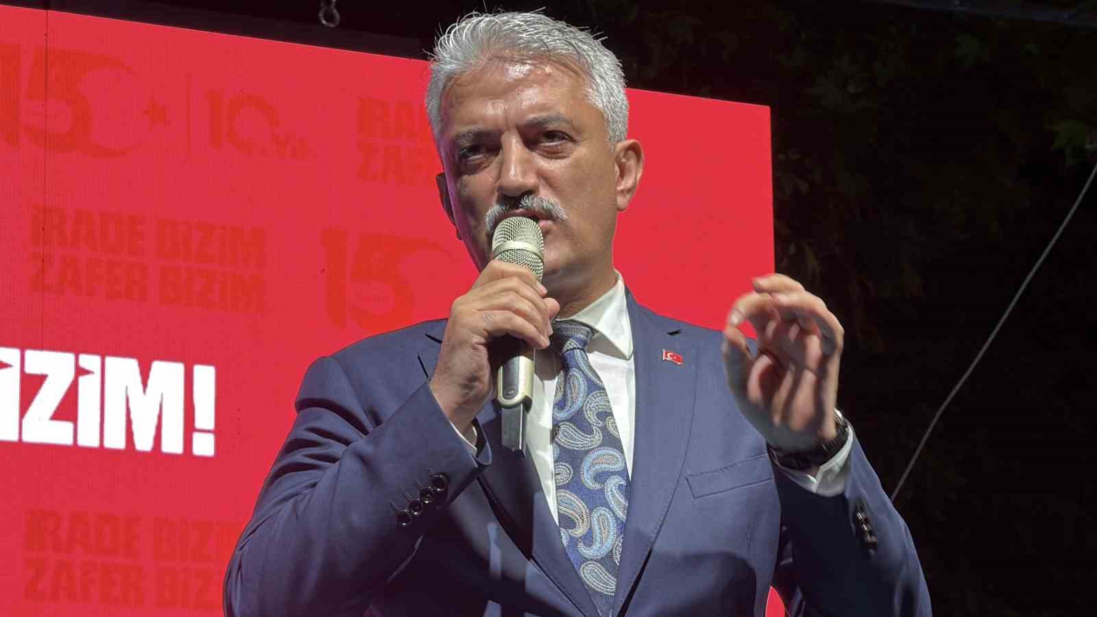 duzcede binler 15 temmuzun 10 yilinda meydanlari doldurdu 7 zyrKXPOF