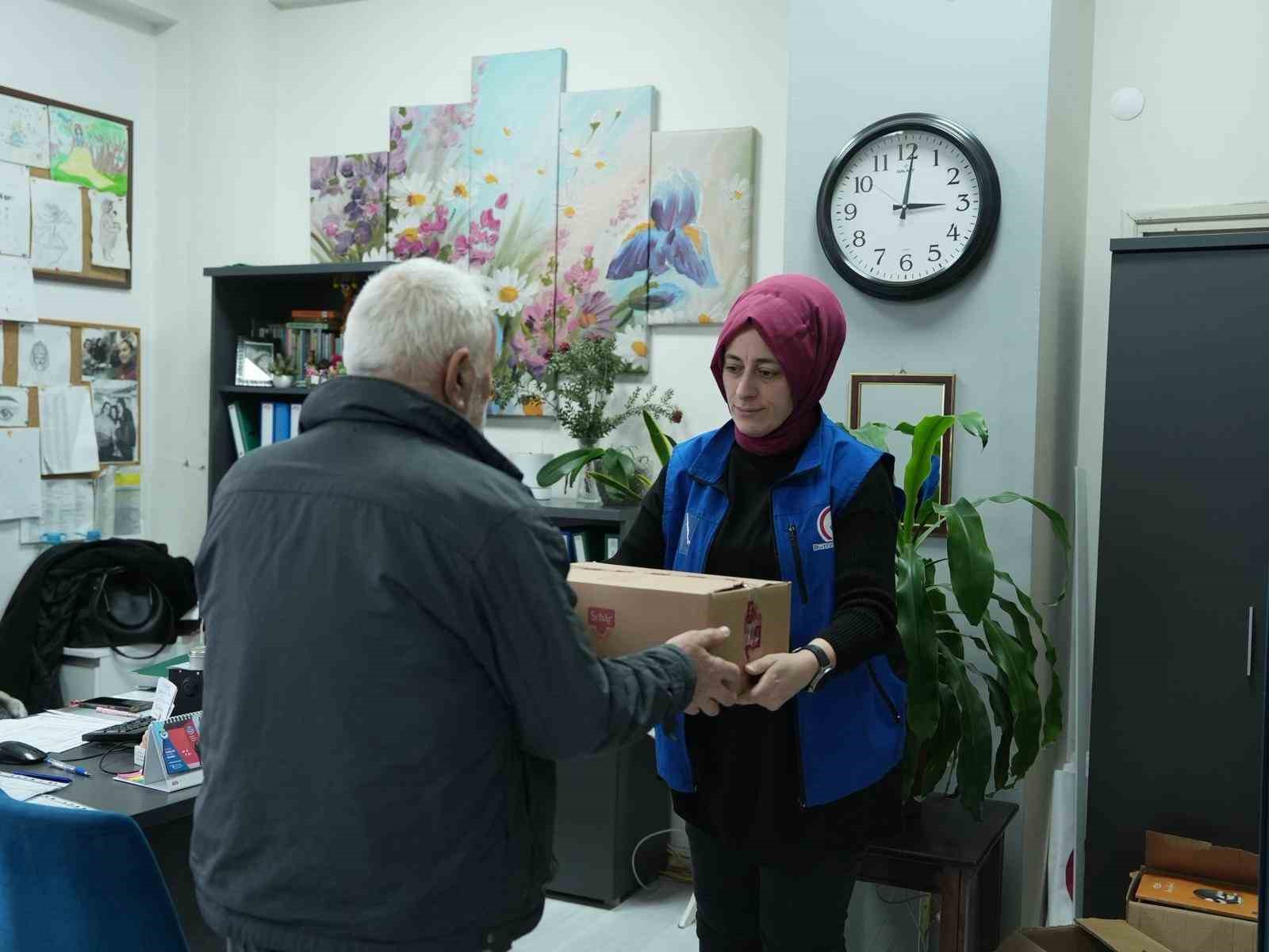 duzcede colyak hastalarina ozel koli dagitildi 1 rMgOKz9W
