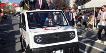 duzcede-cumhuriyet-bayrami-etkinliklerinde-bir-ilk-yasandi-eYOW7a11.jpg