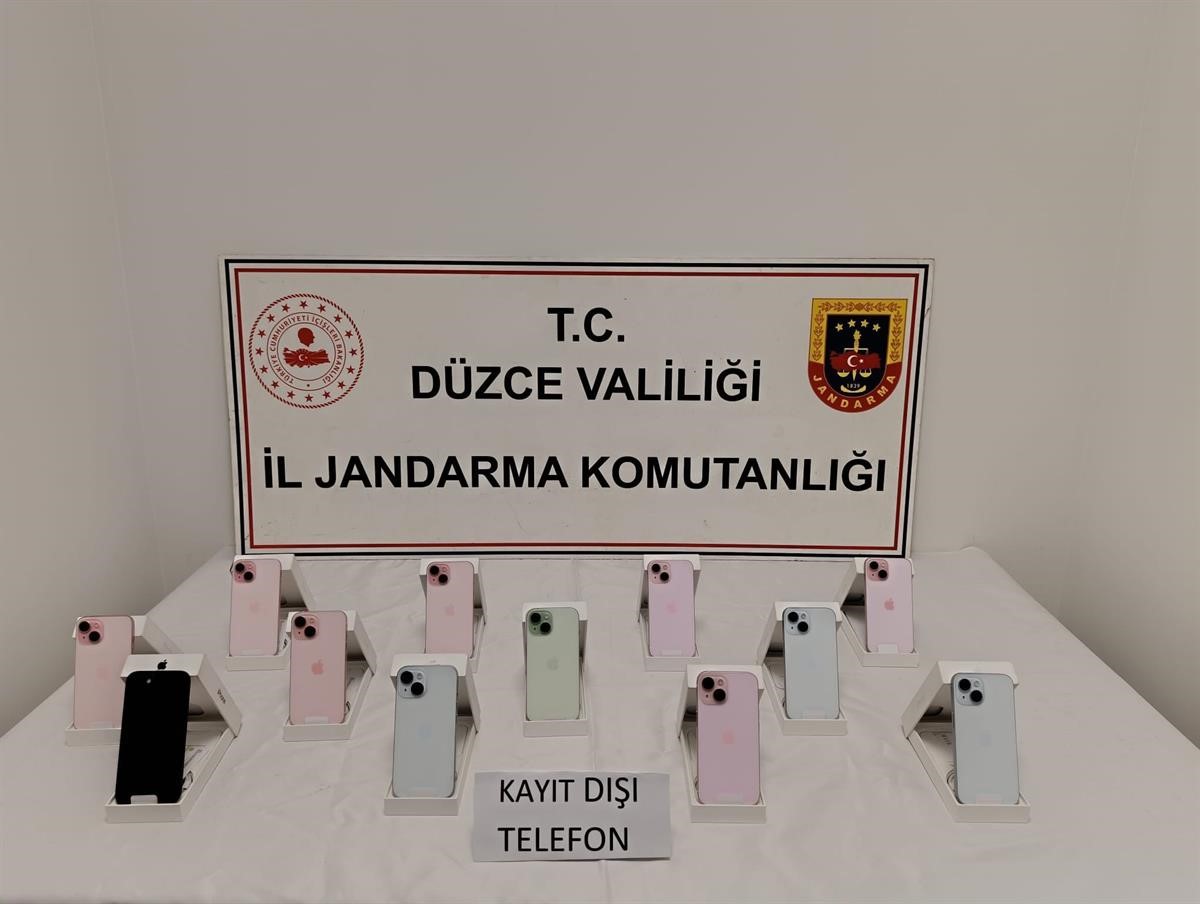 duzcede kacakcilara goz actirilmiyor 1 6ns2hSPS