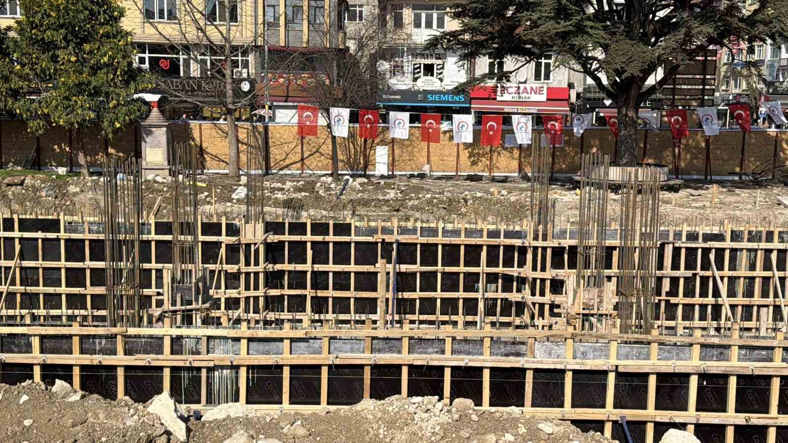 duzcede kent meydaninin temeli atildi 4