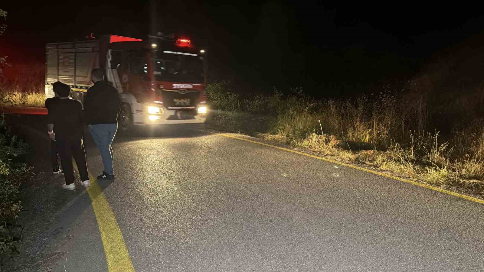 Düzce’de kontrolden çıkan araç şarampole uçup takla attı 6 duzcede kontrolden cikan arac sarampole ucup takla atti 2 DgAXRpCB