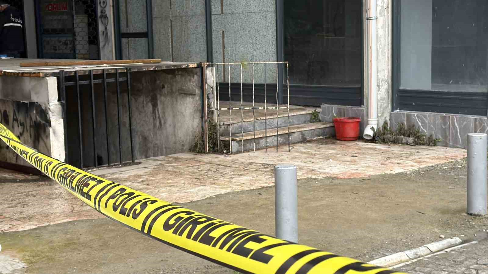 duzcede pasaj bodrumunda erkek cesedi bulundu 2 f4sDNNlK