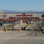 duzcede-sahte-jandarma-tuzagina-gecit-yok-SnVDYCd6.jpg