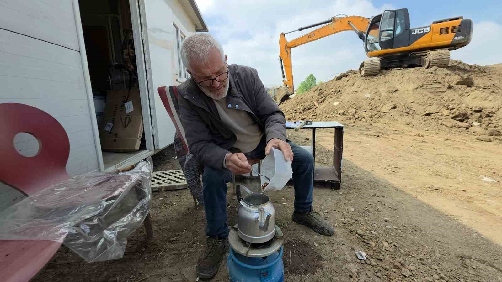 Düzce’de şantiye demliğinde "kabuk" var 7 duzcede santiye demliginde kabuk var 3 rlbLG7EX