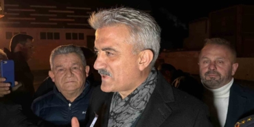 duzcede-strafor-fabrikasindaki-yangini-sondurme-calismalari-suruyor-d3xqX8lI.jpg