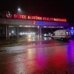 duzcede-tarim-araci-devrildi-3-yarali-Y3u9ms4U.jpg
