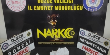 duzcede-uyusturucu-saticisi-3-kisi-tutuklandi-5kCOda3l.jpg