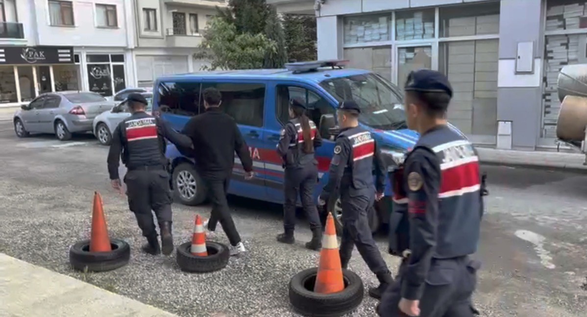 duzcede yasa disi bahis operasyonu 55 gozalti 4 fdgdtFYr