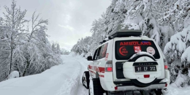 duzcede-yasli-hastaya-paletli-ambulans-ulasti-qUwGJpUp.jpg