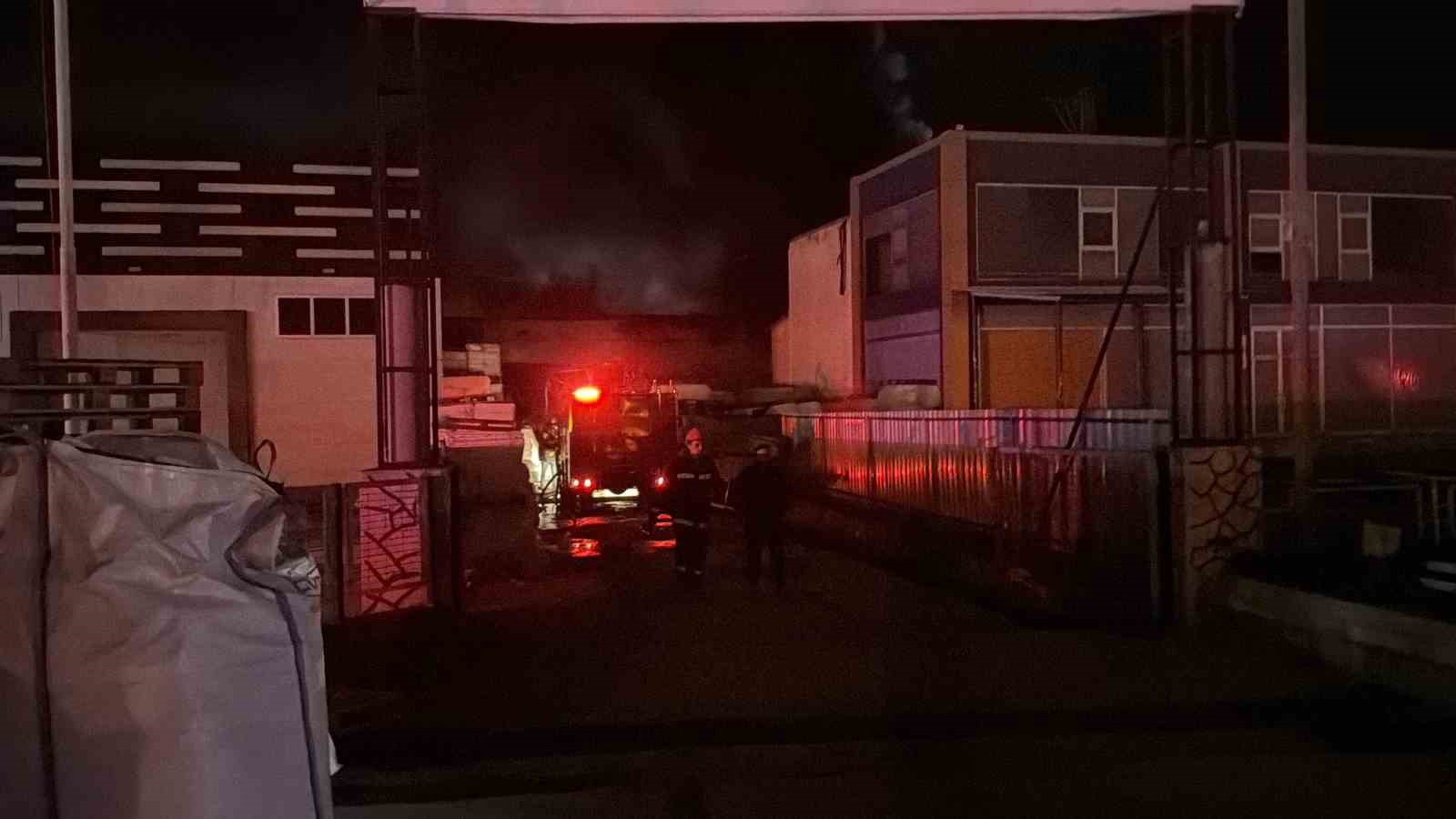 duzcedeki fabrika yangini sonduruldu 6 yKe2UYyG