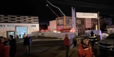 duzcedeki-fabrika-yangini-sonduruldu-UqA6grQr.jpg