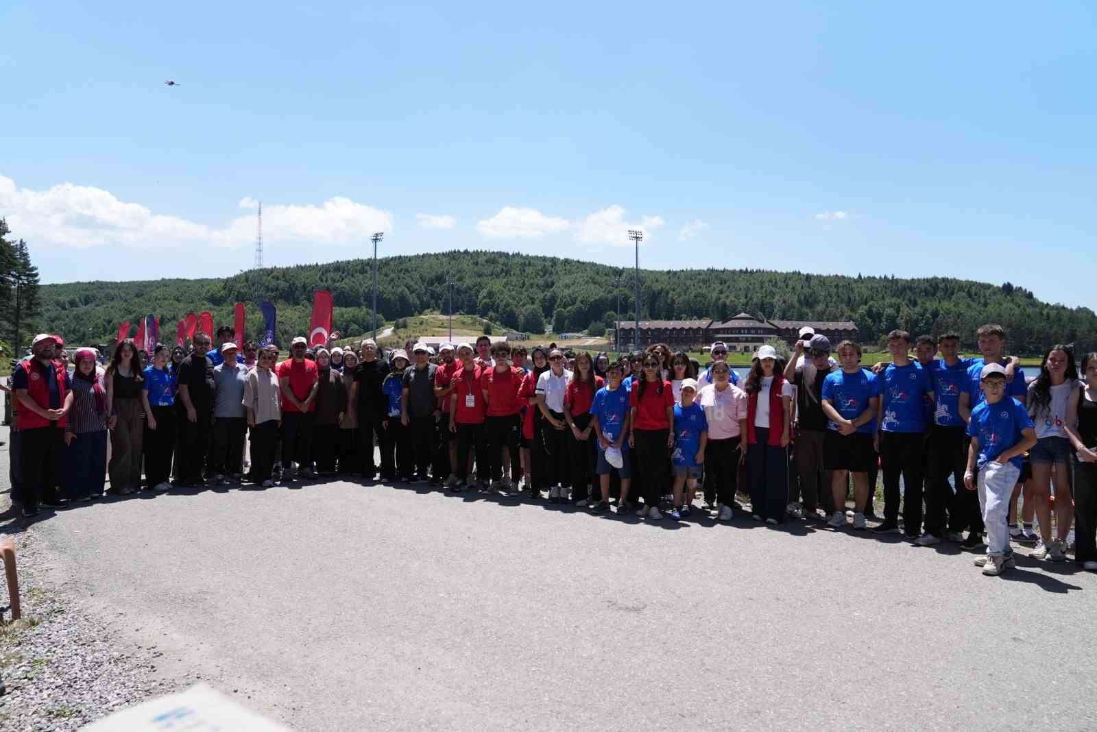 duzceli gencler yazi dolu dolu geciriyor 5 34peStrq