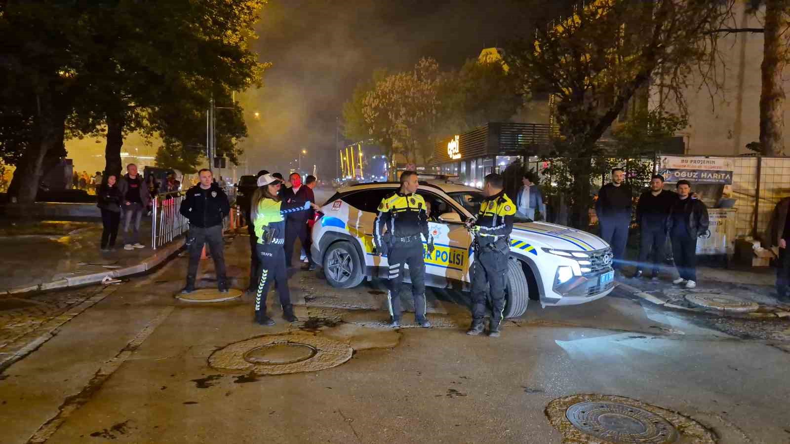 duzceliler galatasarayin sampiyonlugunu kutladi 3 jpSTHE6j