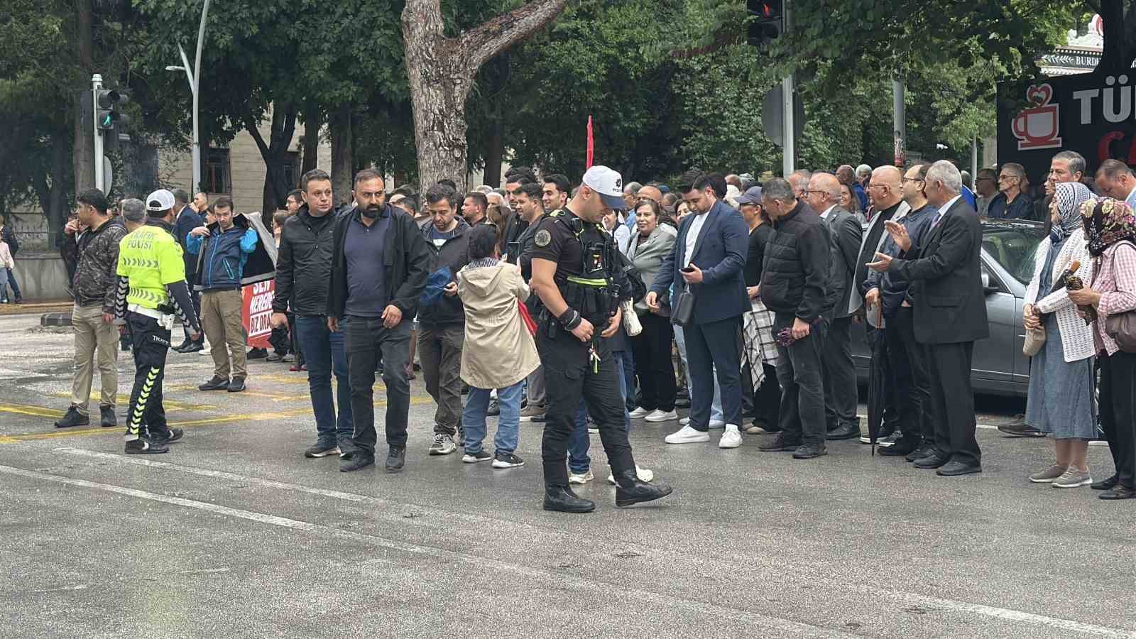 (Düzeltme) CHP Grup Başkanı Özgür Özel Burdur’da 5 duzeltme chp grup baskani ozgur ozel burdurda 1 49ukr5Ws