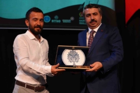 MHP Genel Başkan Yardımcısı Yalçın Tekirdağ’daki açılışta Terörsüz Türkiye sürecini değerlendirdi 1 thumbnail