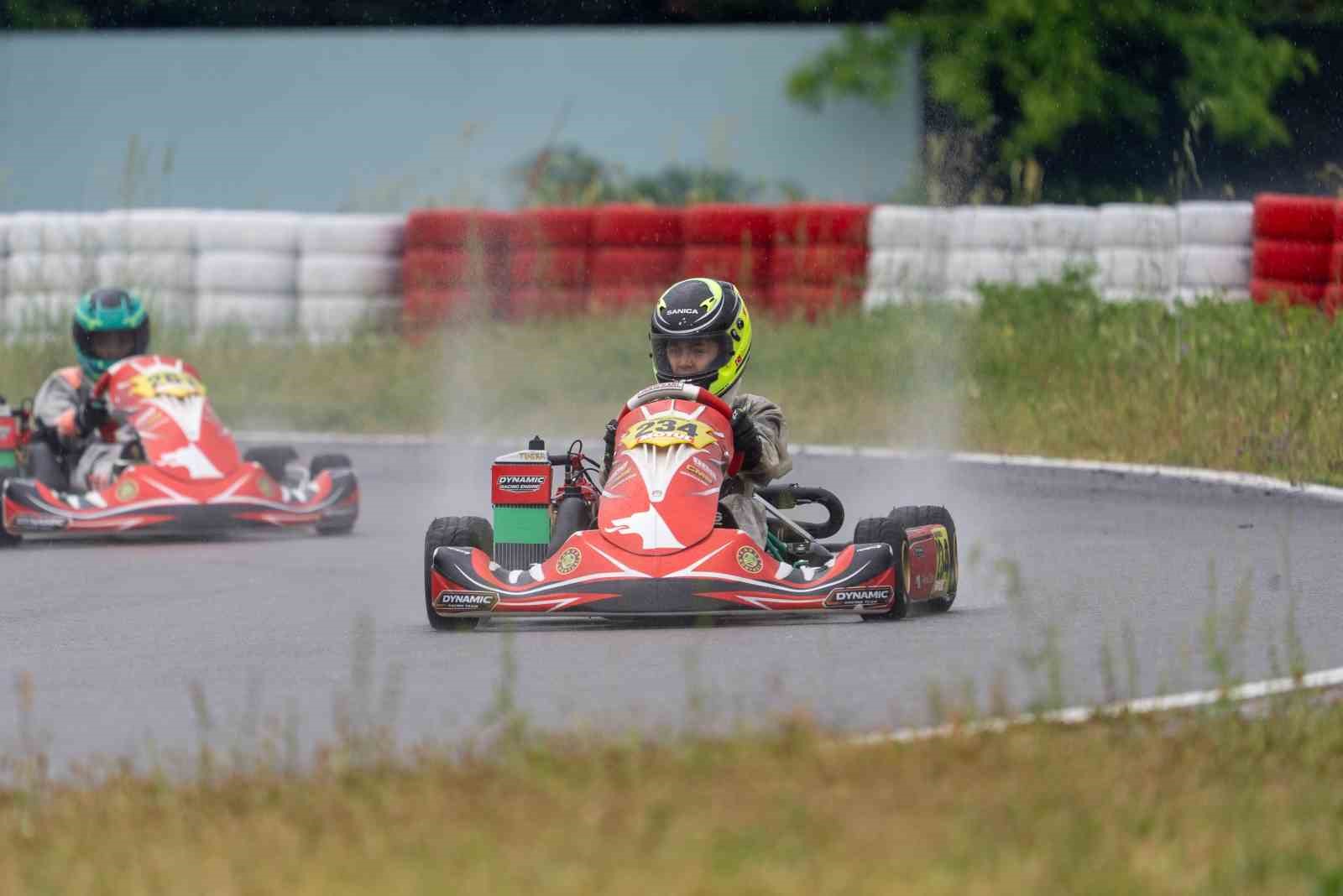 Dynamic Racing Team Türkiye Karting Şampiyonası’nın ikinci ayağında zirvede 4 dynamic racing team turkiye karting sampiyonasinin ikinci ayaginda zirvede 0 6DGkPgan