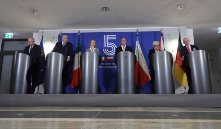 e5ten-ukraynaya-en-az-150-milyon-euroluk-yardim-karari-UiY8MQhV.jpg