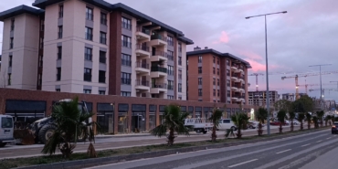 ebrar-sitesi-cevresinde-ticari-hayat-yeniden-canlaniyor-F5ZGF3Cp.jpg