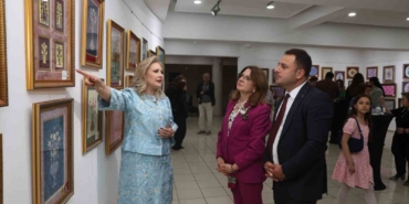 ebru-ve-kaat-i-sergisi-acildi-2XkhwejD.jpg