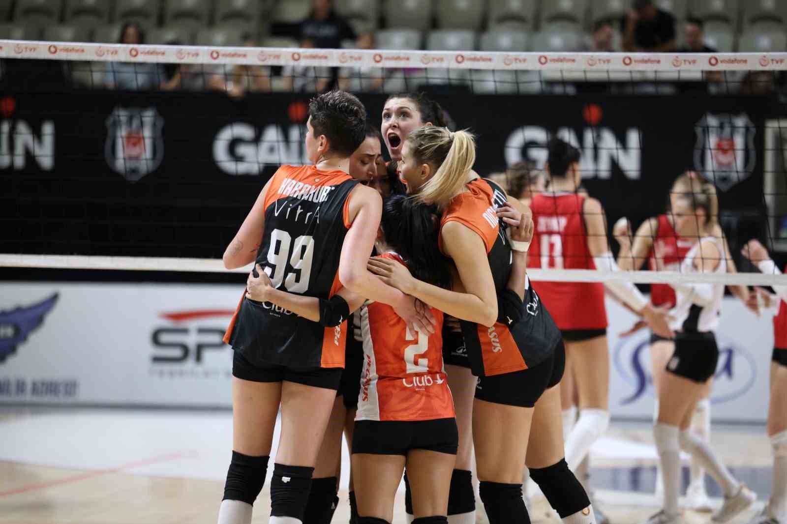 eczacibasi dynavit 5 setlik mucadeleden galip ayrildi 5 uXtJXuRK