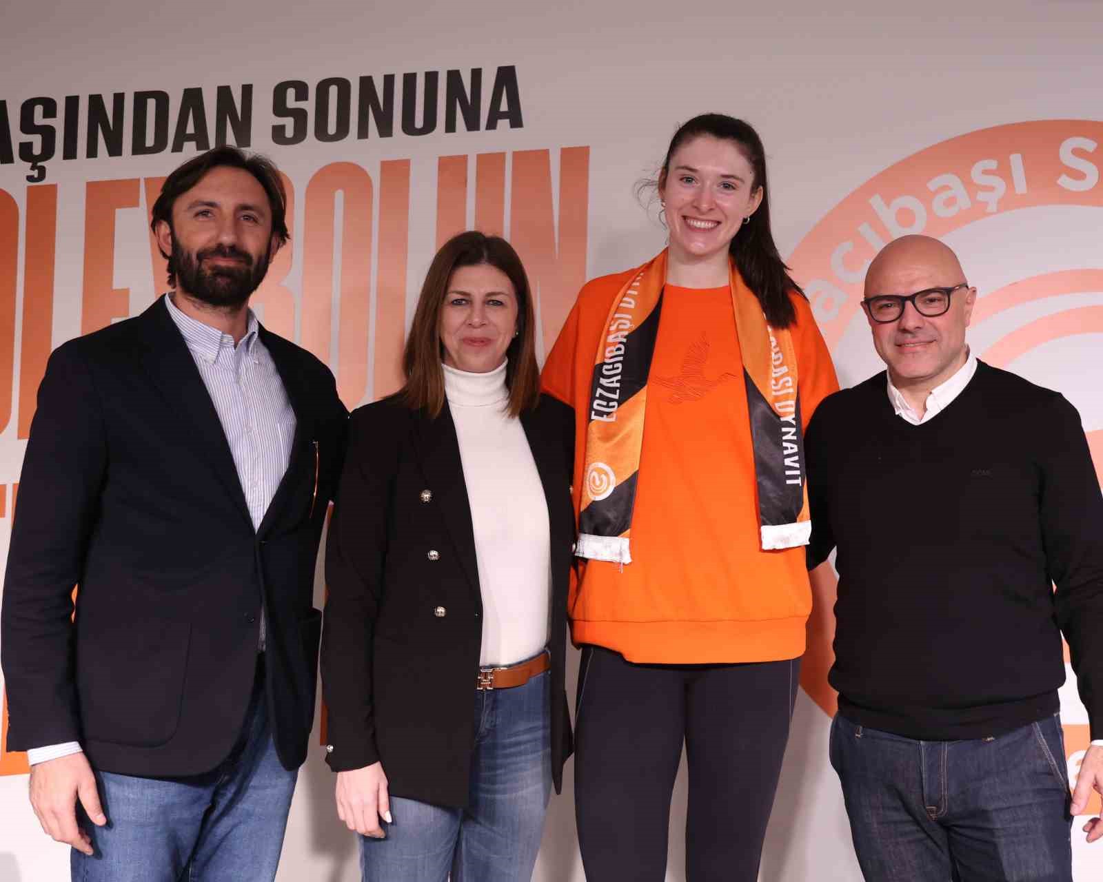eczacibasi dynavit dana rettke ile sozlesme yeniledi 2 TSAwnD4n